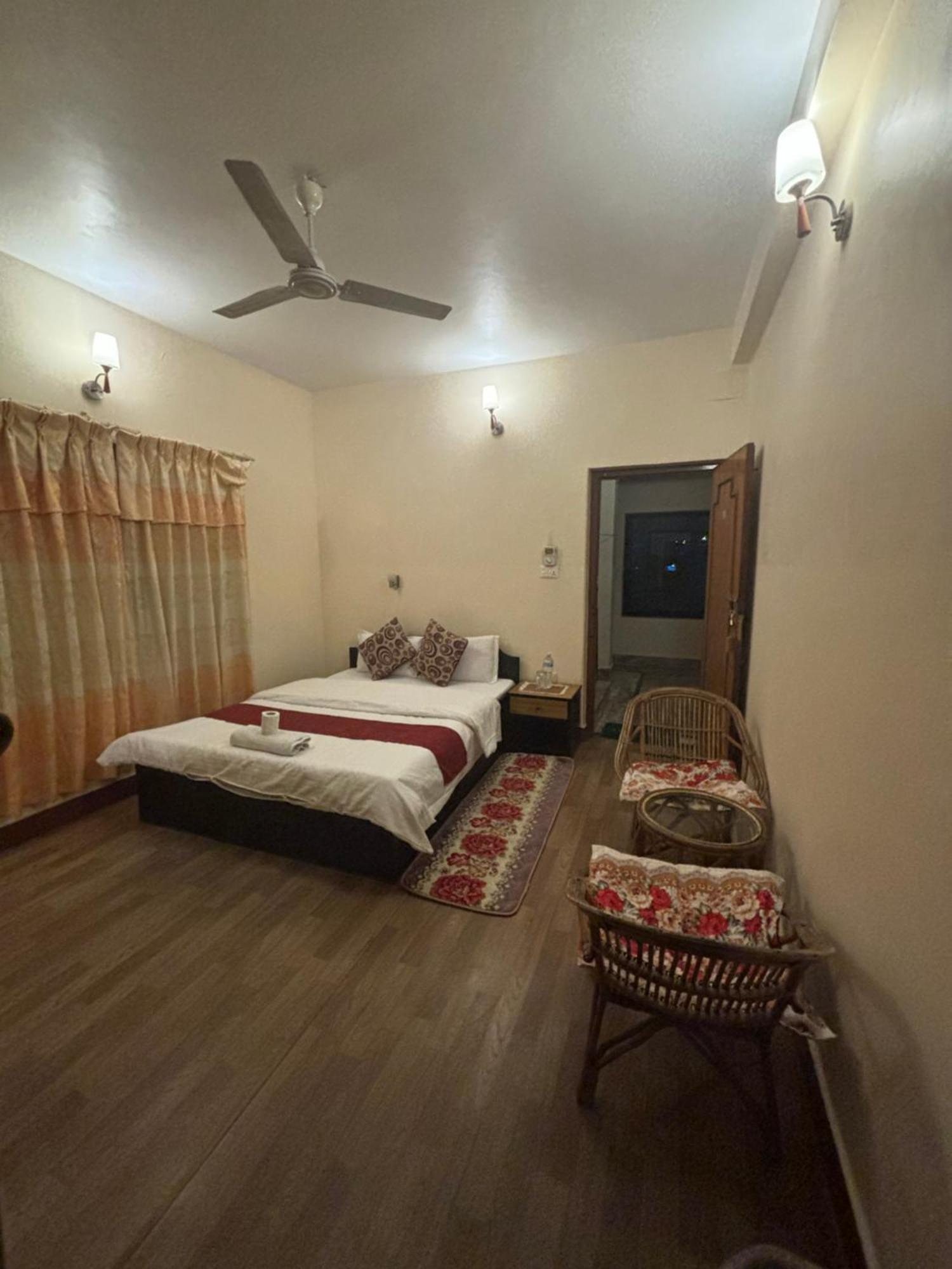 Cherry Garden Pokhara Ngoại thất bức ảnh